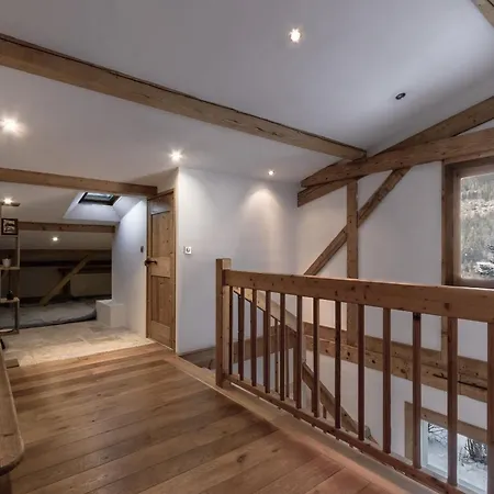 Des Grands Vanays Chalet *