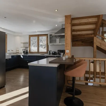 Des Grands Vanays Chalet *